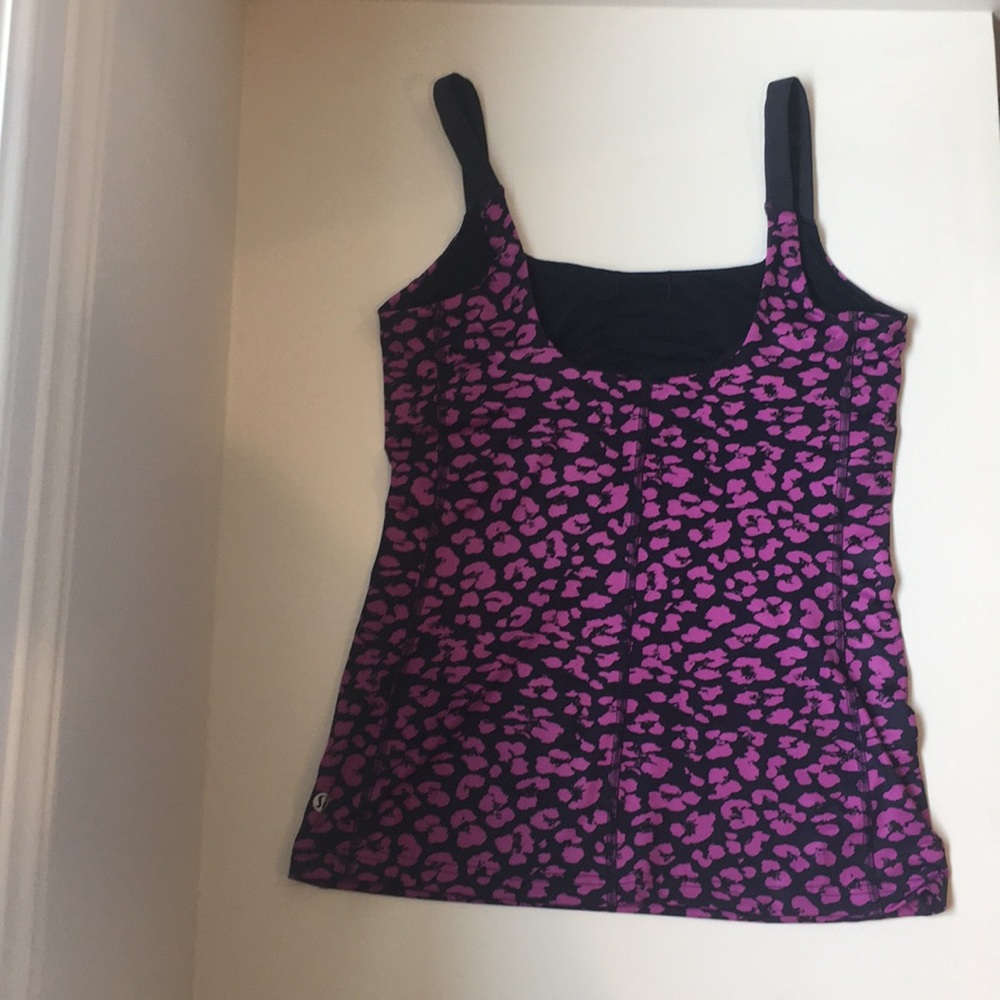 Lululemon top - Picture 2 of 3